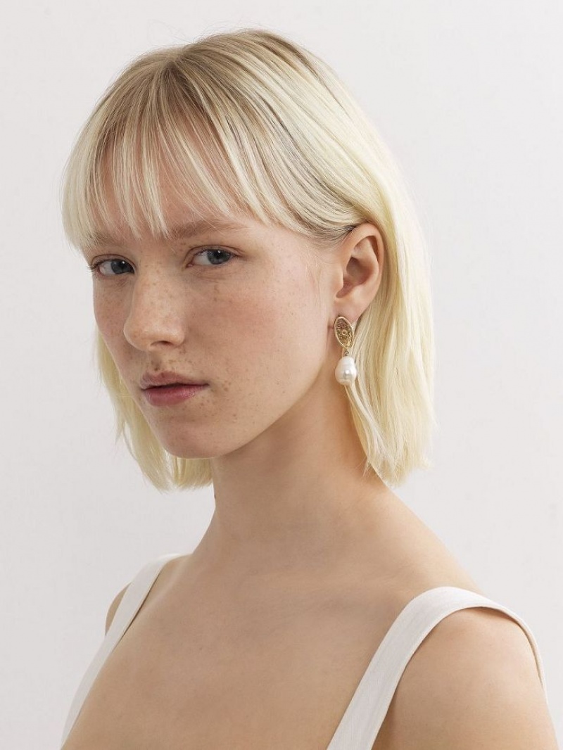 Chloe Darcey Kanten Drop Oorbellen Goud Wit | CHE-SR14438